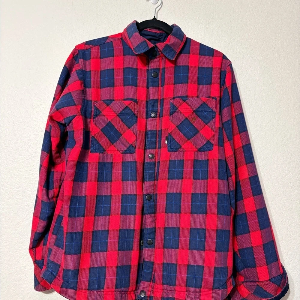 The North Face Reversible Red Blue Plaid Flannel Men's Puffer Shaket Lightweight
